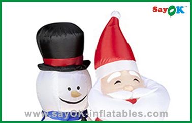 La Navidad Papá Noel o decoraciones inflables del día de fiesta del muñeco de nieve con el trineo
