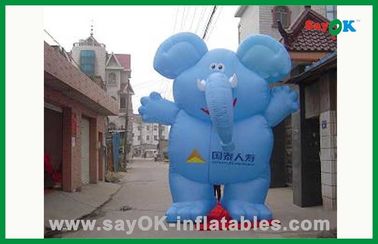 Personajes de dibujos animados inflables del elefante